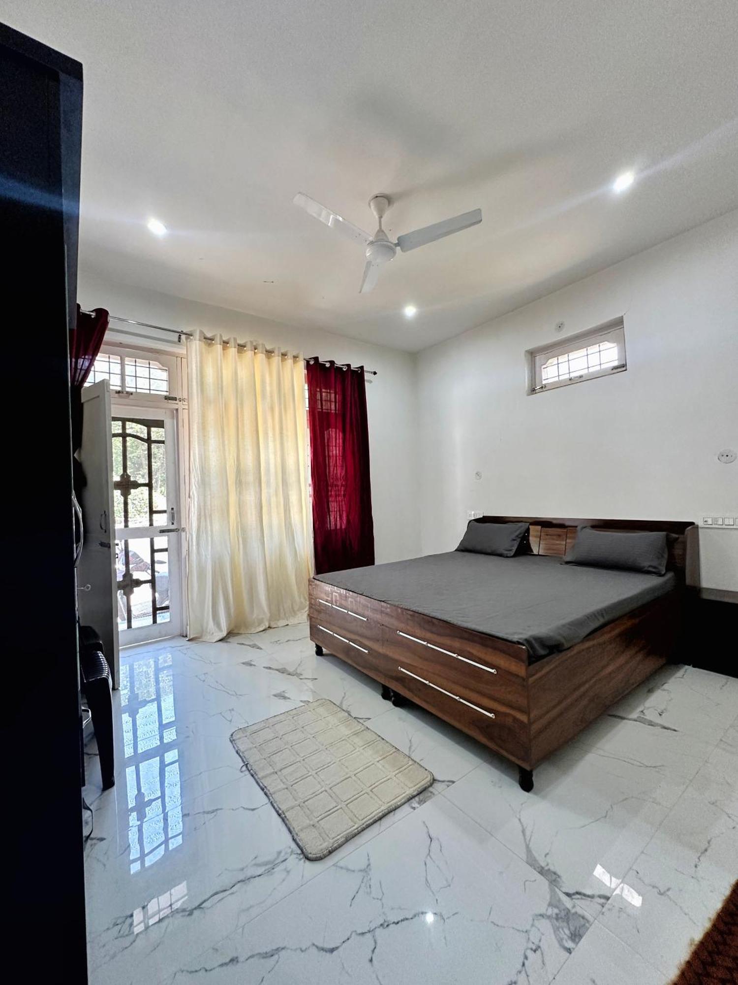 Baseraa Bir - 4Bhk Home מראה חיצוני תמונה